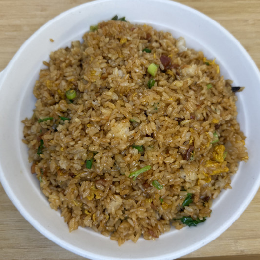N27. Fried Sticky Rice with Chinese Preserved Sausage 生炒臘味糯米飯