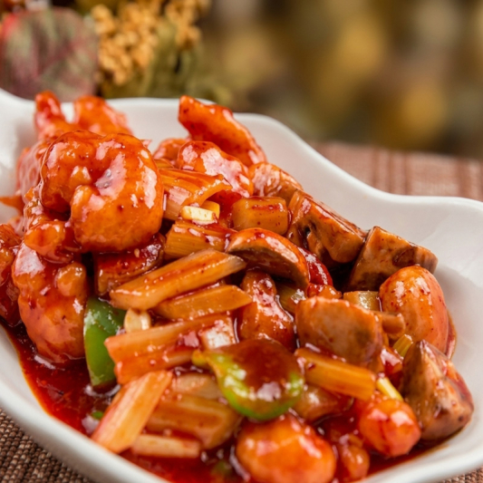 070. Palace Style Prawns 宫保虾球