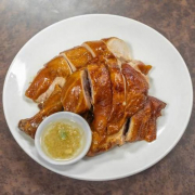 Ranch Soy Sauce Chicken 走地鼓油鸡 (Half 半隻)