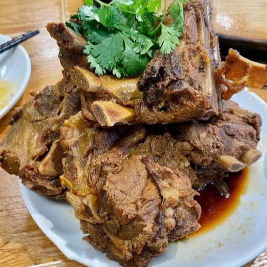 Marinated Big Bone / 东北大酱骨