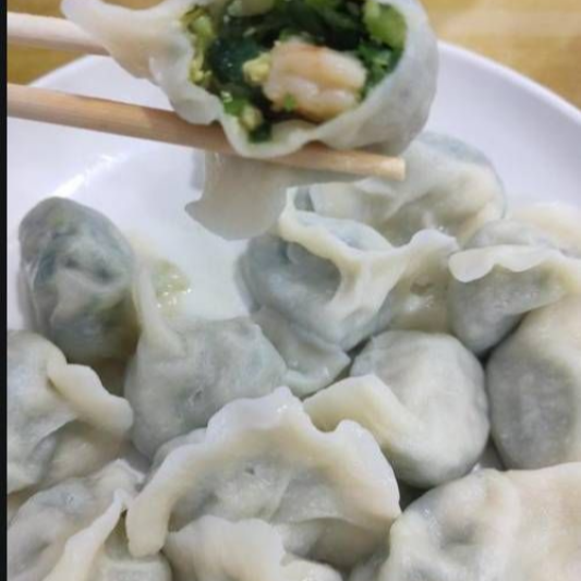 Shrimp Dumpling (15 pcs) / 虾仁三鲜水饺 (15个)