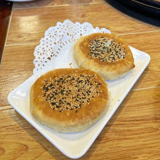 Baked Wheaten Cake (2 pcs) /香酥烧饼 (2个)
