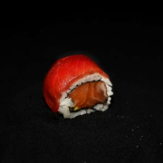 Cherry Blossom Roll (8 pcs)