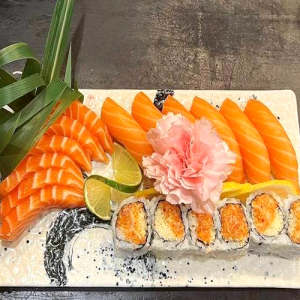 Salmon Lover (20 pcs)