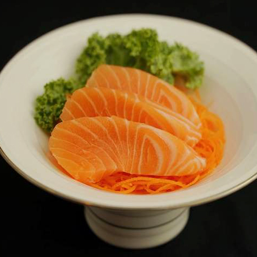 Salmon Sashimi (3 pcs)