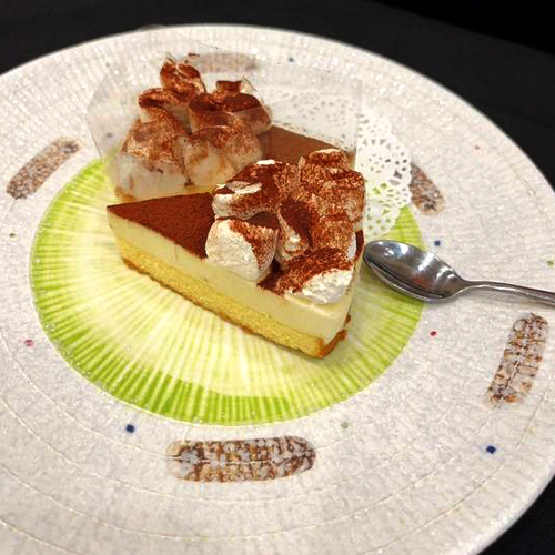 Sweet Potato Cake (2 pcs)