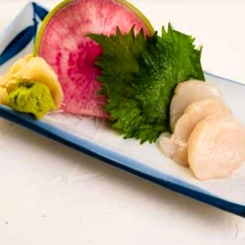 Scallop Sashimi (3 pcs)
