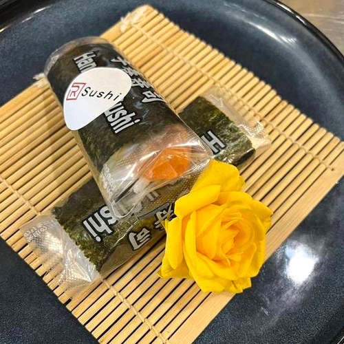 Salmon Hand Roll (2 pcs)