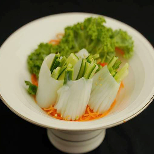 Squid Sashimi (3 pcs)