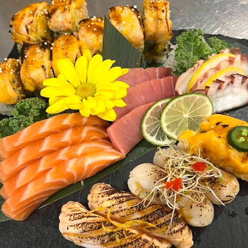 Torch Sushi, Roll and Sashimi Combo (24 pcs)