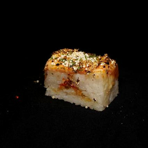 Tuna Oshi Sushi (8 pcs)