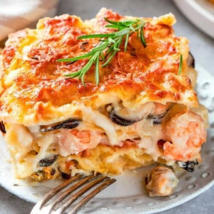 Seafood Lasagna (for 10 people)