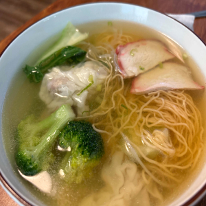 Mi Nuoc (Egg Noodle Soup)