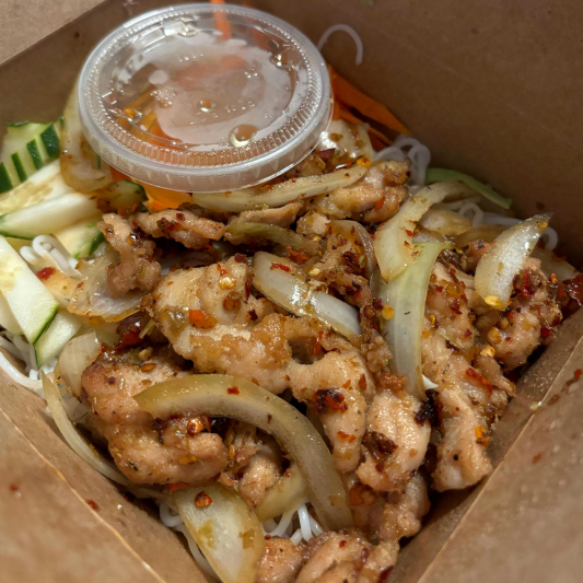 13A. Bun Ga Xao Xa Ot