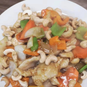 16. Chicken and Cashew