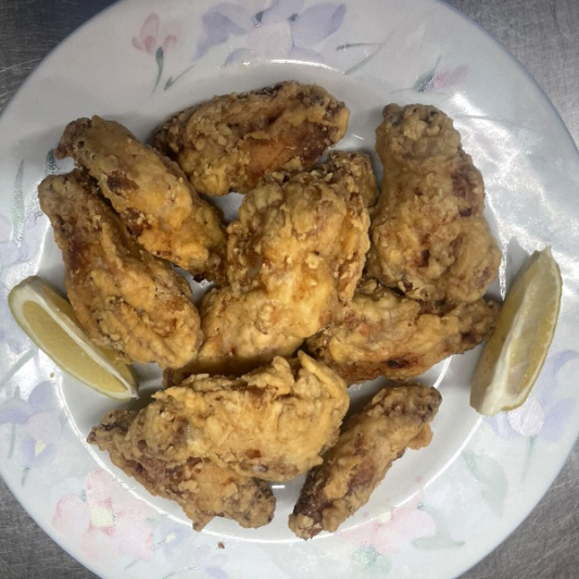5. Deep-Fried Chicken Wings (10 pcs)