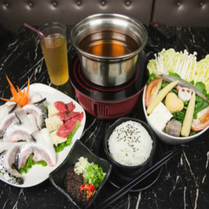 Salmon Collar Pot 三文魚領鍋