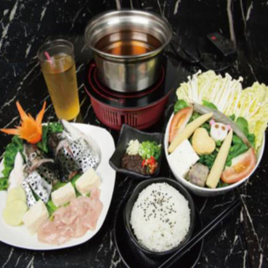 Salmon Head Pot 三文魚頭鍋