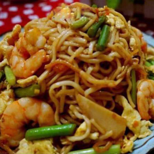 Fried Noodle with Seafood 海鮮炒麵