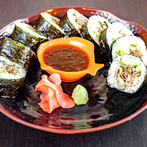 Meat Lover Roll (9 pcs)