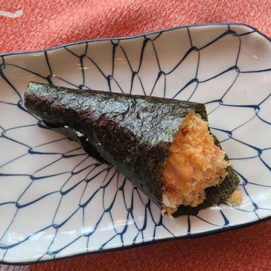 Spicy Salmon Hand Roll