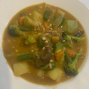L1. Vegan Curry with Yellow Dhal & Assorted Vegetables