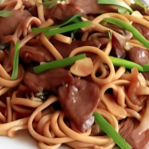 Shanghai Style Fried Noodles