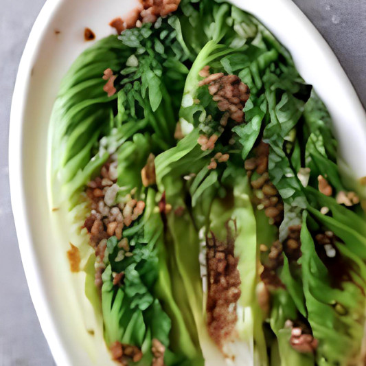 Lettuce with Minced Garlic