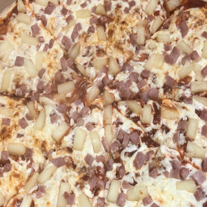 Hawaiian Pizza