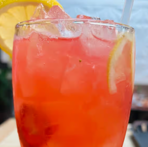 5. Strawberry Lemonade / Nước Chanh D&acirc;u