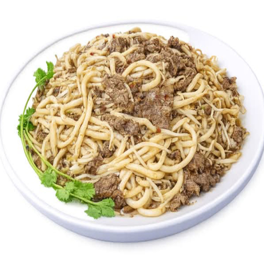 S3. Stir-Fried Udon Noodle with Beef and Bean Sprouts