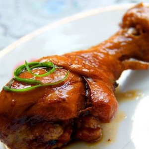 Spiced Chicken Leg 香辣卤鸡腿 