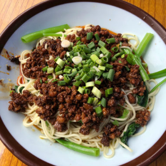 Chef Meat (Pork) Dry Noodles 重庆干馏炸酱面（猪肉)