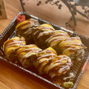 15. Tiger Roll (8 pcs)