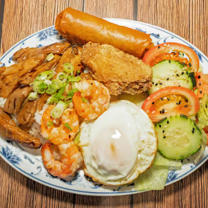 Combo 7: Meat, Prawn, Wing, Egg Roll and Egg Rice Plate