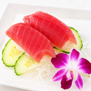 Maguro Sashimi (2 pcs)