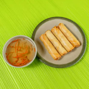 2. Crispy Spring Roll (4 pcs)