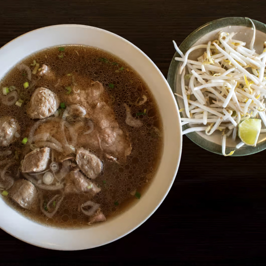 41. Sliced Beef, Beef Balls Rice Noodle Soup