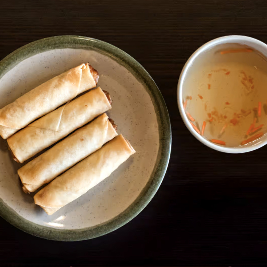 3. Crispy Veggie Spring Roll (4 pcs)