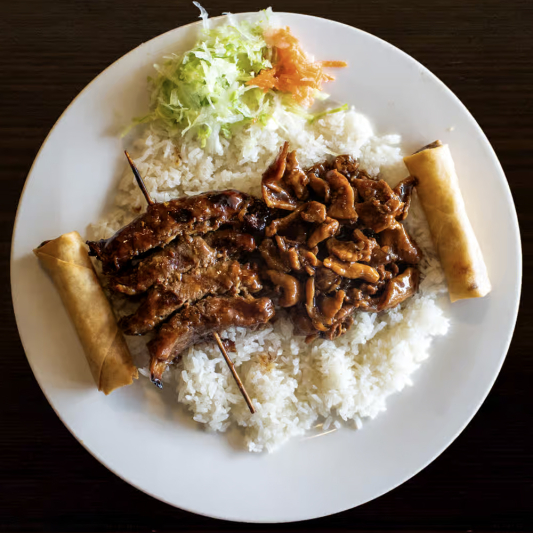 59. Grilled Beef Wrapped Onion, Charbroiled Pork, Spring Rolls (2 pcs) on Rice