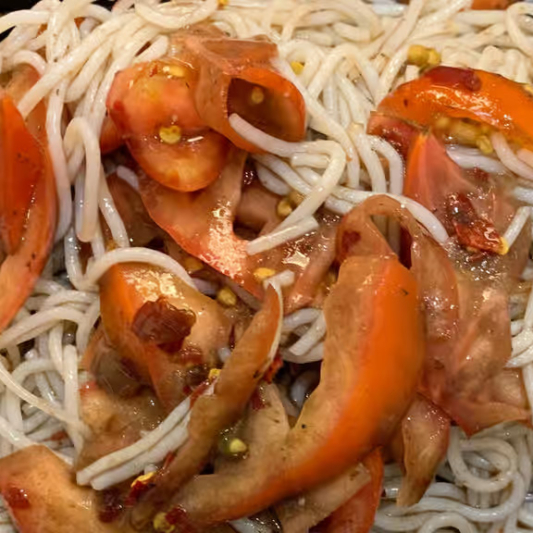 Thum Kowpoon (Lao Rice Vermicelli Salad)