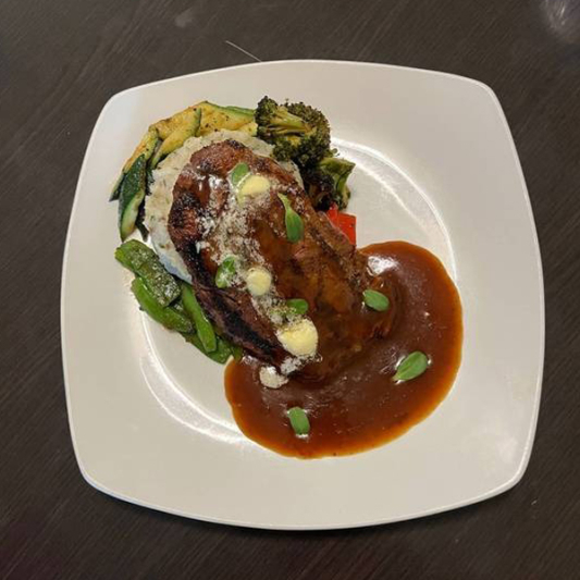 Rib-Eye Steak (8 oz)