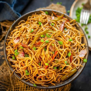 Vegetable Hakka Noodles