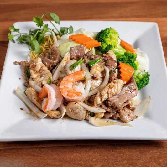H1. Hu Tieu Mi Xao Thap Cam
