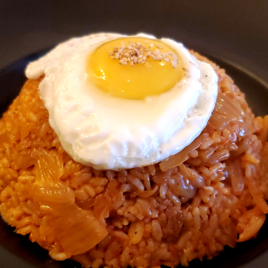 Kimchi Bokkeumbap 김치볶음밥