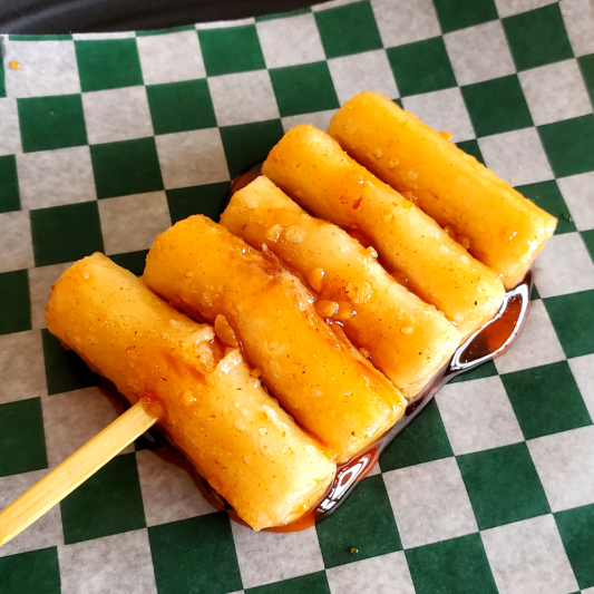 Rice Cake Skewers (Tteok Kkochi)