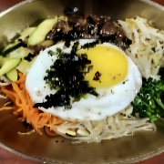 14. Beef Bibimbap 고기 비빔밥