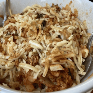 F4. Kimchi Noodles
