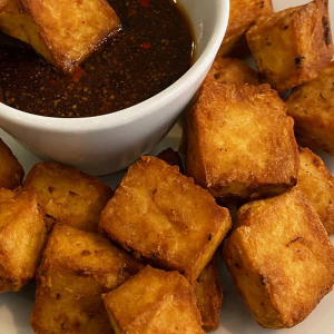 G1. Organic Crispy Tofu Squares