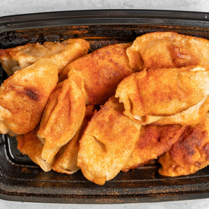 D3. Kimchi Pork Pot Stickers (12 pcs)